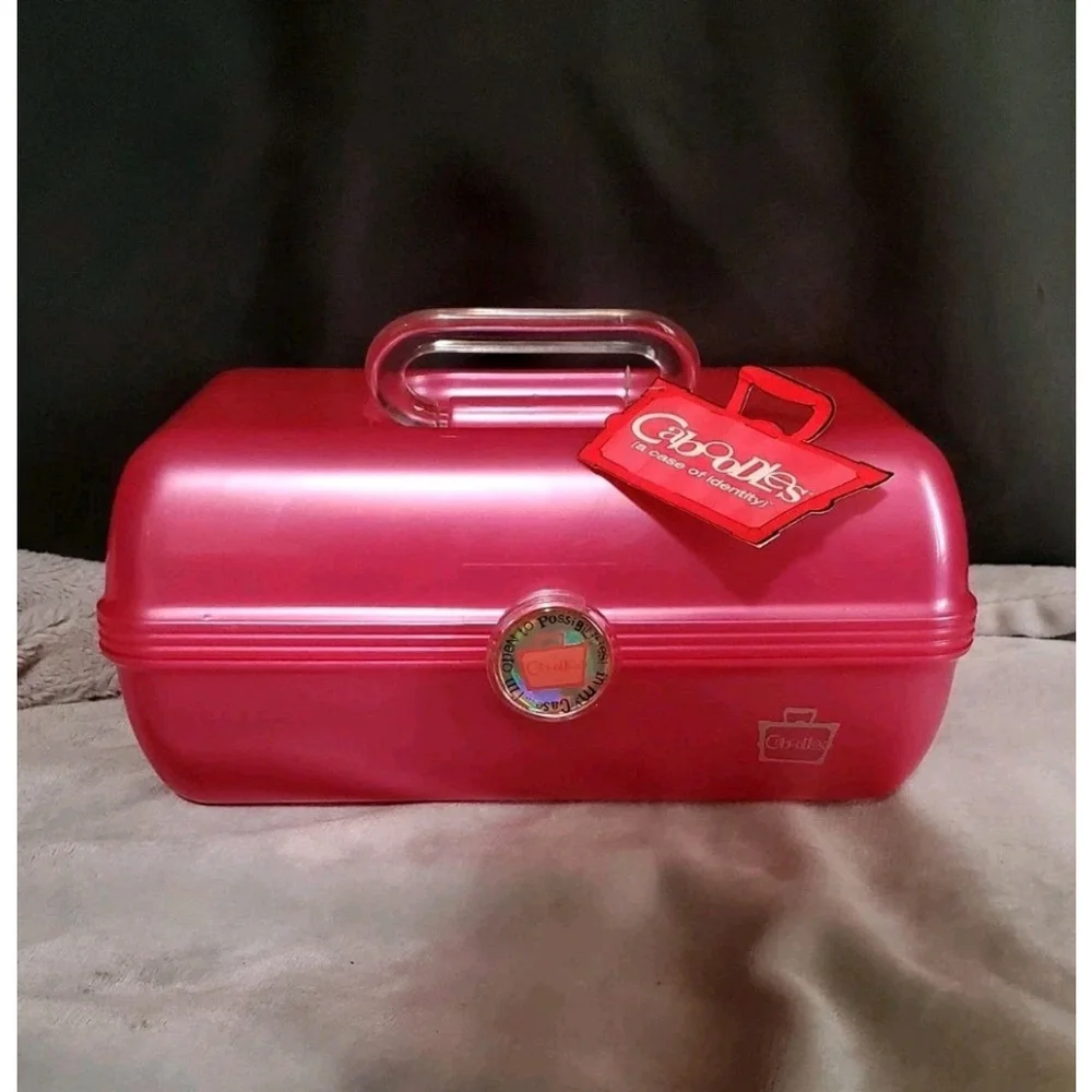 NWT Vintage 2009 Caboodles Pink Hard Makeup On The Go Girl Travel Case W/ Mirror